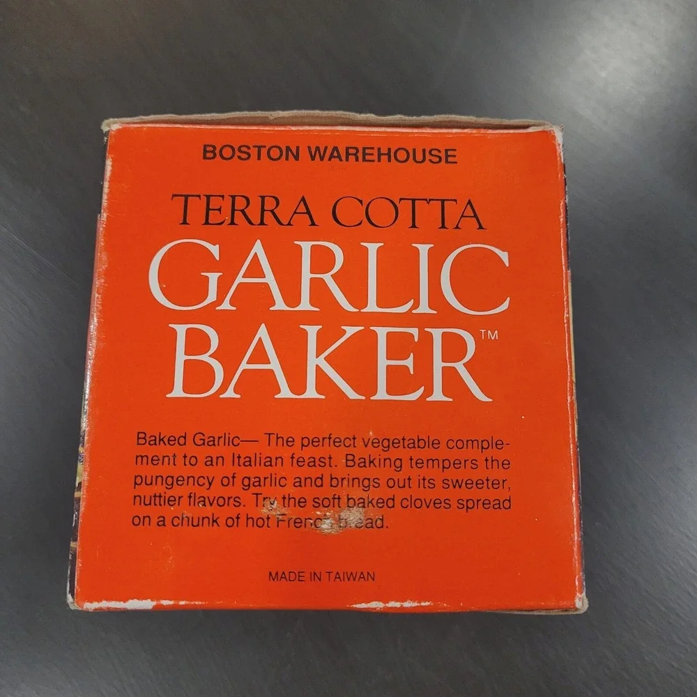 Garlic Baker Terra Cotta Vintage Boston Warehouse Cookware